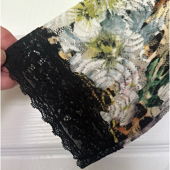 Venus Leopard print Top - Picture 4 of 8